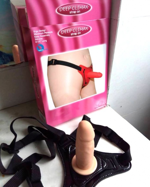 Deep Climax Ten Rengi Belden Bağlamalı Penis