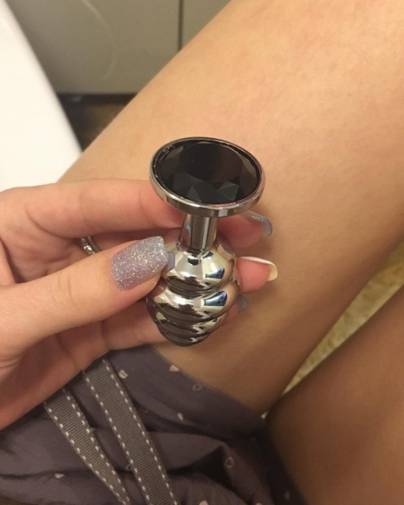 Kırmızı Küçük Boy Metal Anal Plug