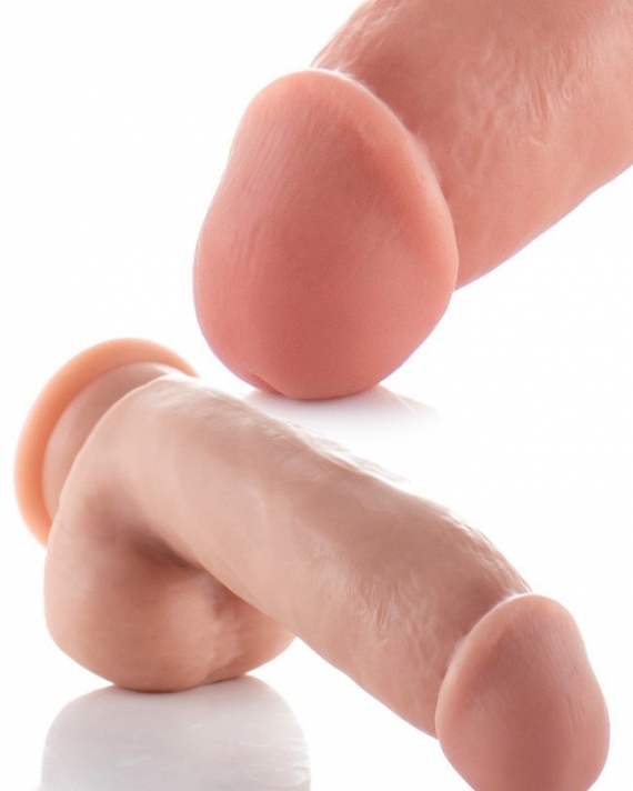 Et Dokusunda Kemerli Dildo