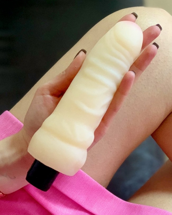 Kadife Yumuşaklıkta Gerçek Doku Vibratör