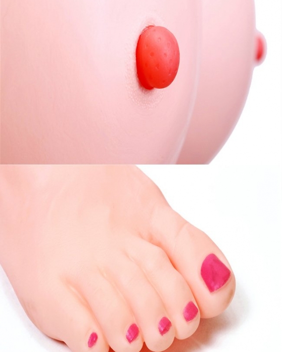 Gerçekçi Boyutta Aksesuarlı Şişme Bebek