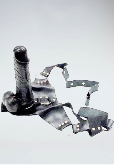 Ultra Passionate Harness Zenci